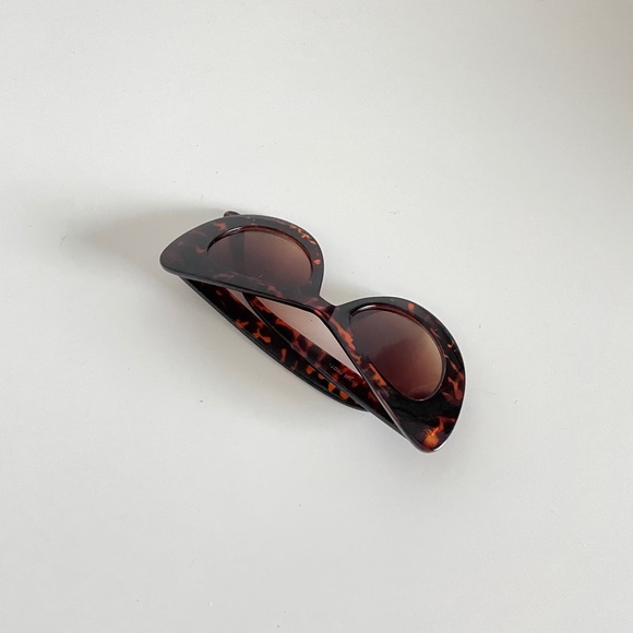Vintage cat eye sunglasses - Picture 5 of 5